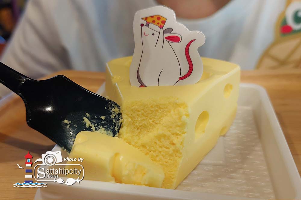 sattahipcity lomchan cafe sattahip 04 05