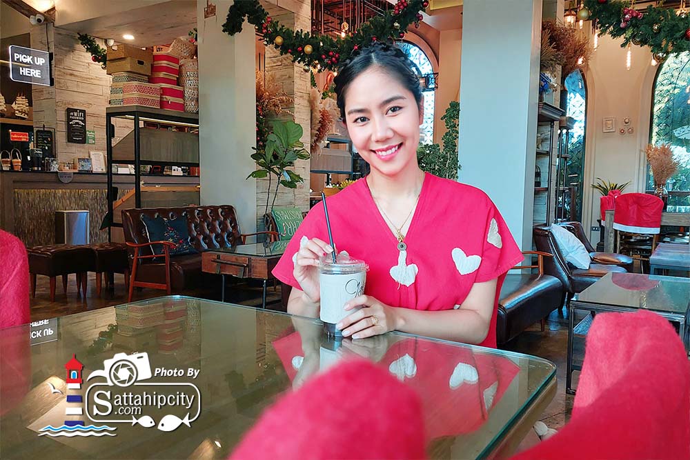 sattahipcity cafe at sea sattahip 02 03