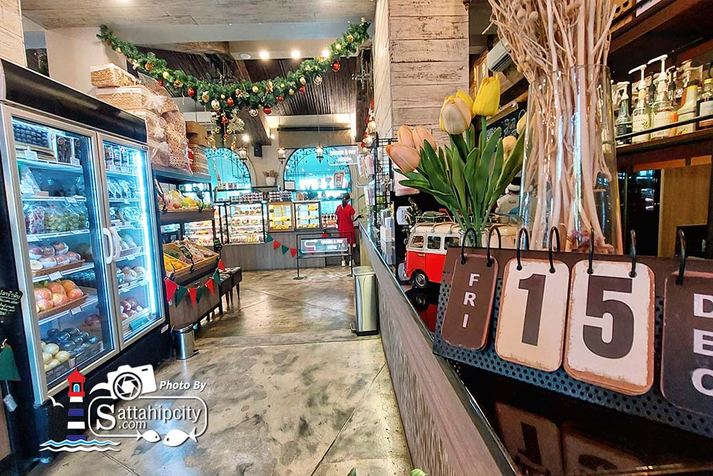 sattahipcity cafe at sea sattahip 02 03