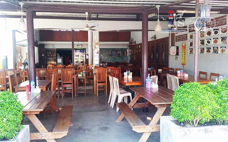 paa baan amphur seafood sattahip 005
