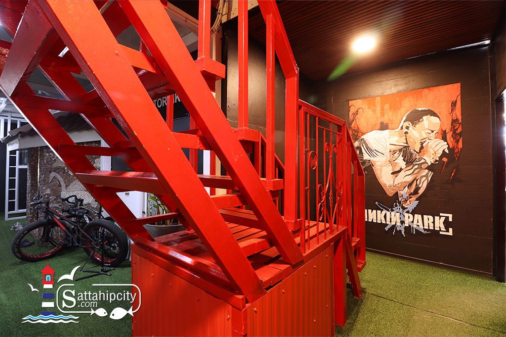 bangsary poolvilla slider karaoke sattahip 05 004