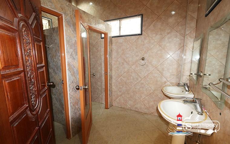 homestay near bangsarae beach 005