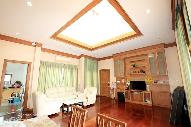 lerbeach 02 poolvilla bangsaray 88