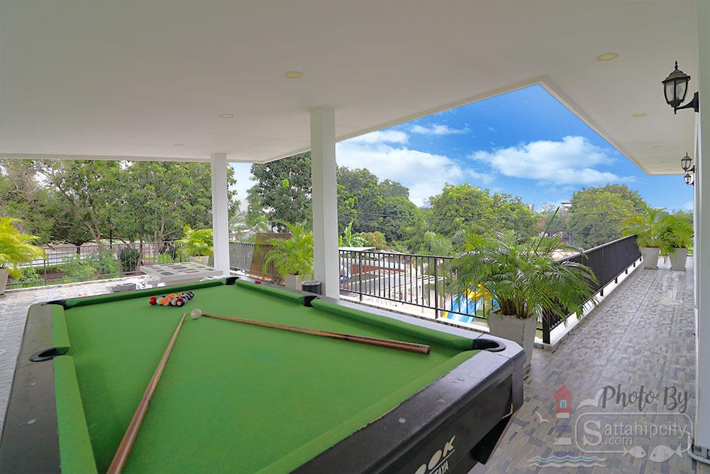 pattaya poolvilla anda karaoke snooker 01 008 1