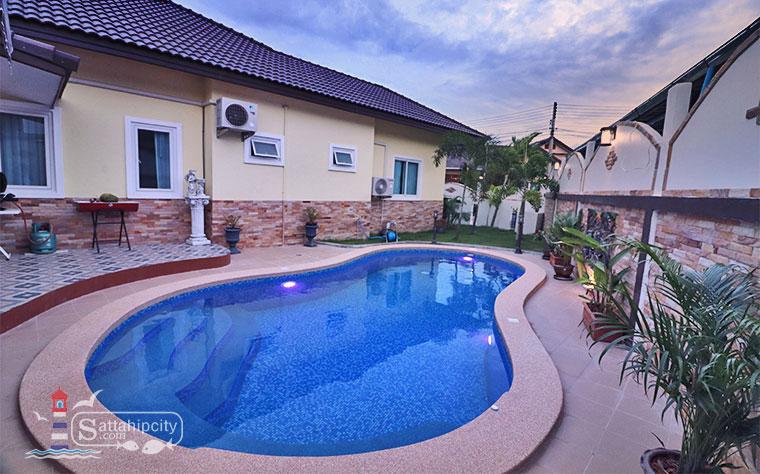 sattahipcity poolvilla bangsaray gorjes 002 1 001