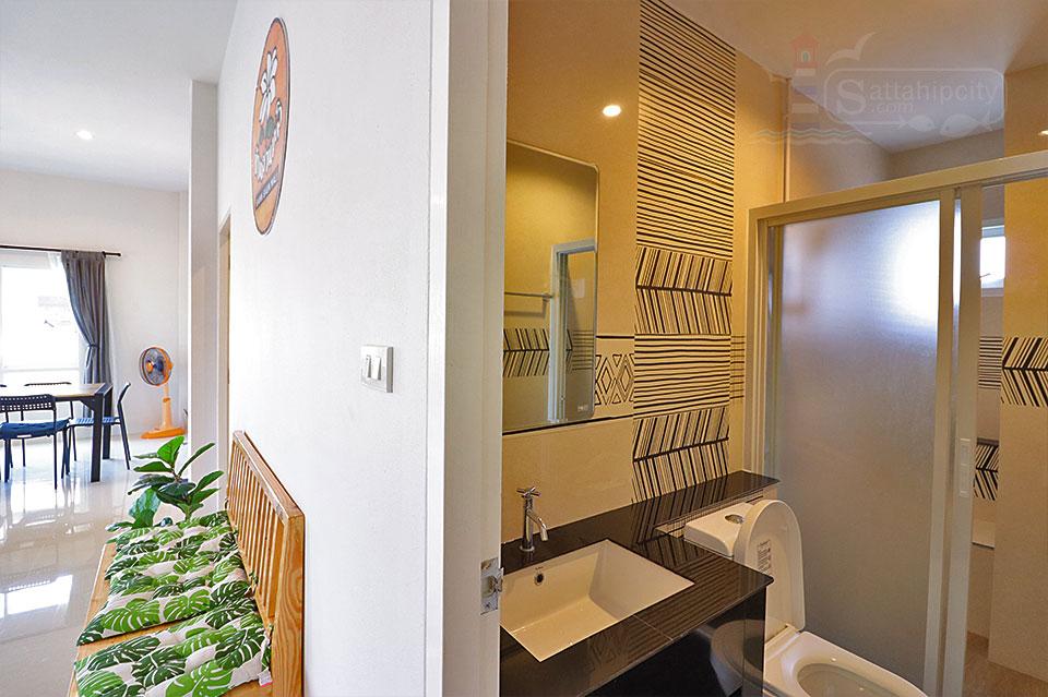 sattahip poolvilla baan mali homestay 007 5