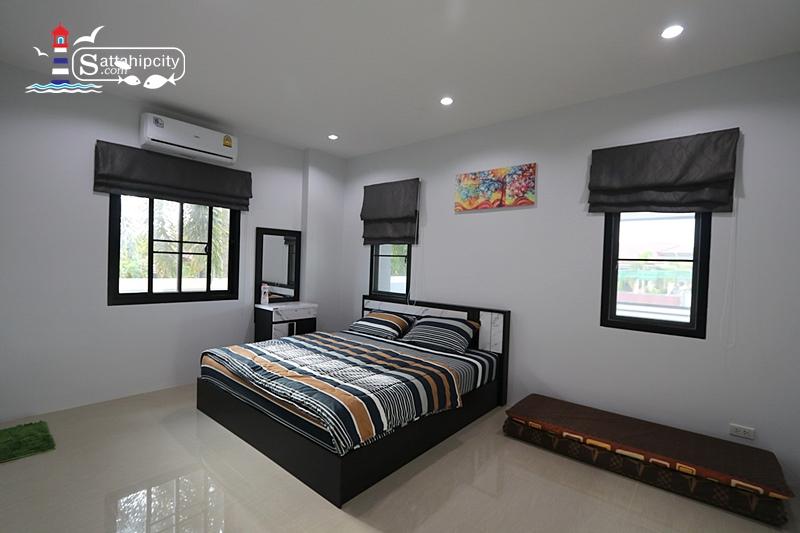 sattahip pollvilla S8 005