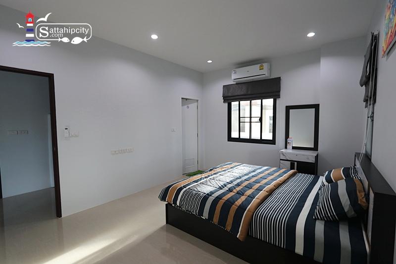 sattahip pollvilla S8 006
